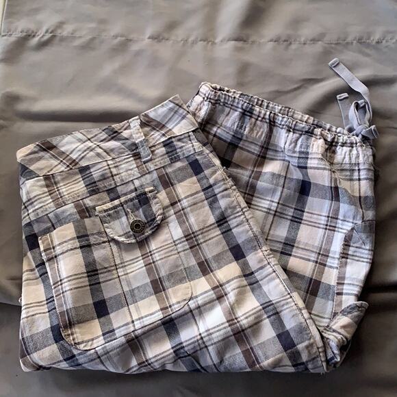 Gloria Vanderbilt plaid Bermuda shorts Size 8P - Picture 5 of 7